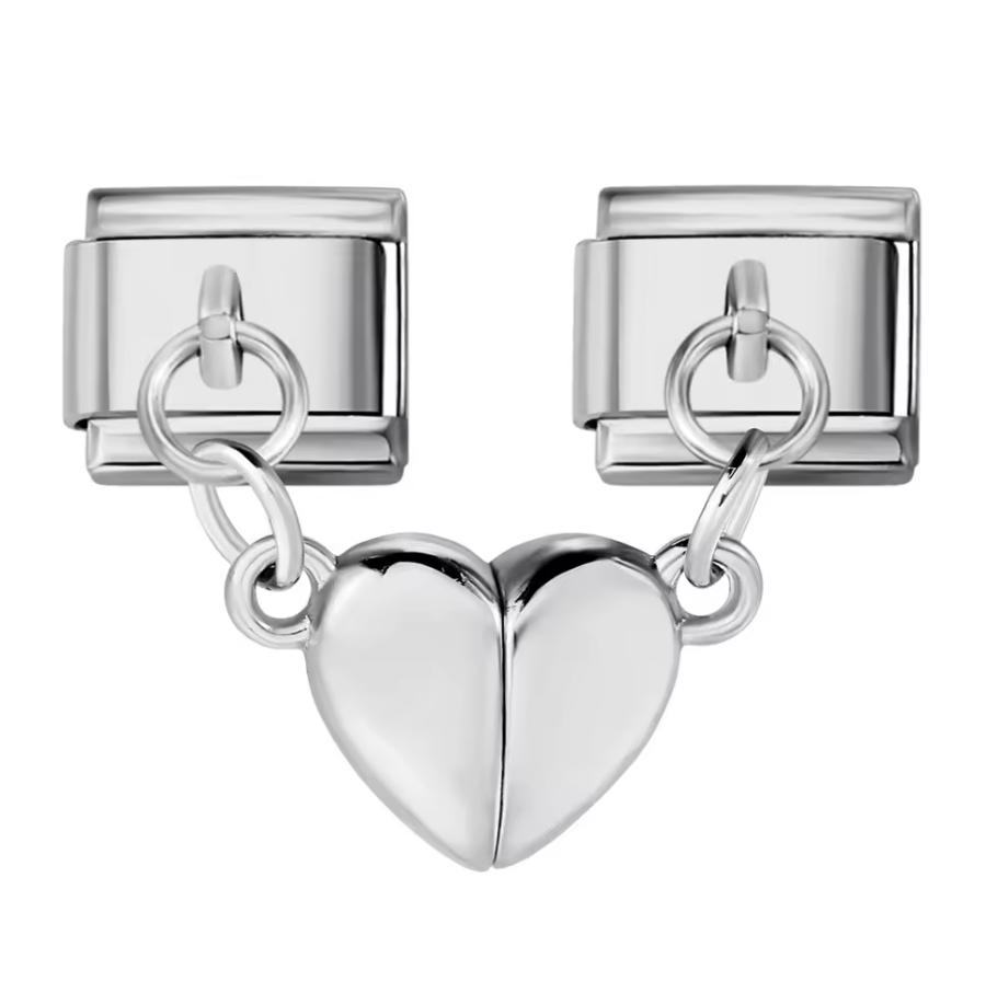 5. Ciondoli a cuore in due meta' calamitate (per bracciale Incanto)