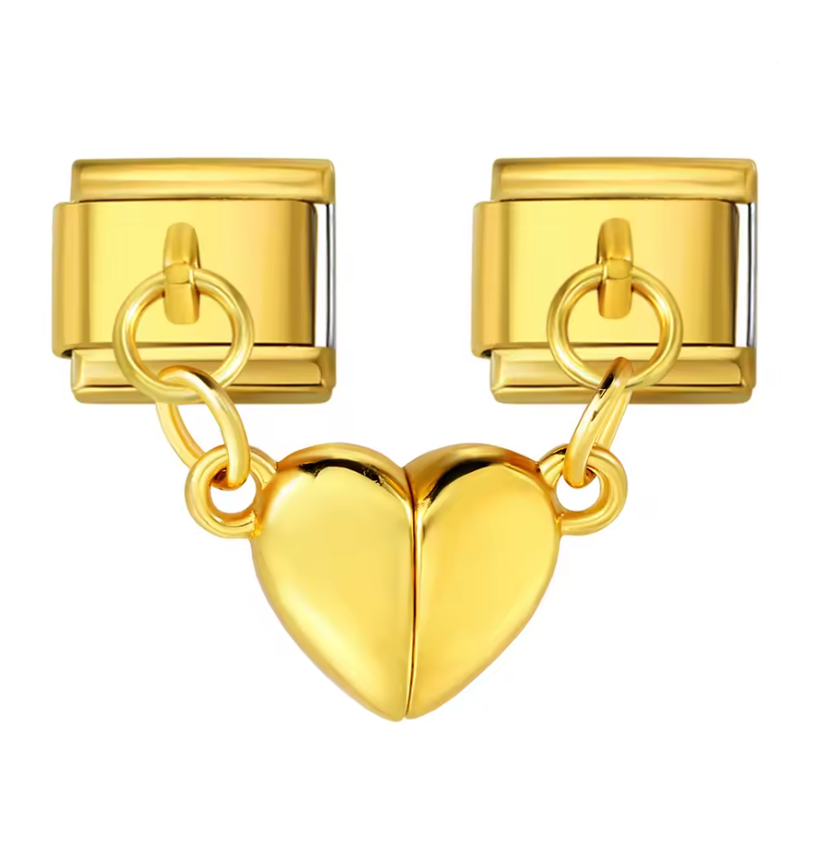 5. Ciondoli a cuore in due meta' calamitate (per bracciale Incanto)