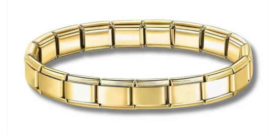 1. Incanto - il bracciale che ad ogni ciondolo racconta chi sei